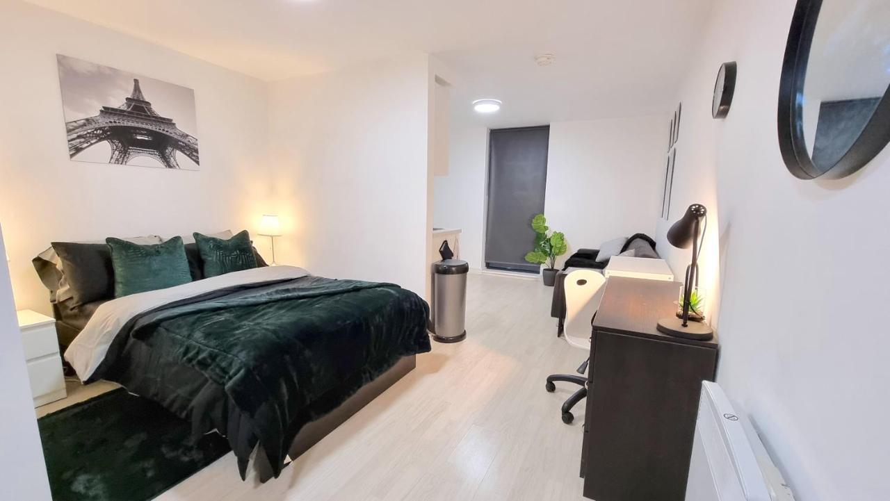 Spacious City Studio / Wifi / Parking ליברפול מראה חיצוני תמונה